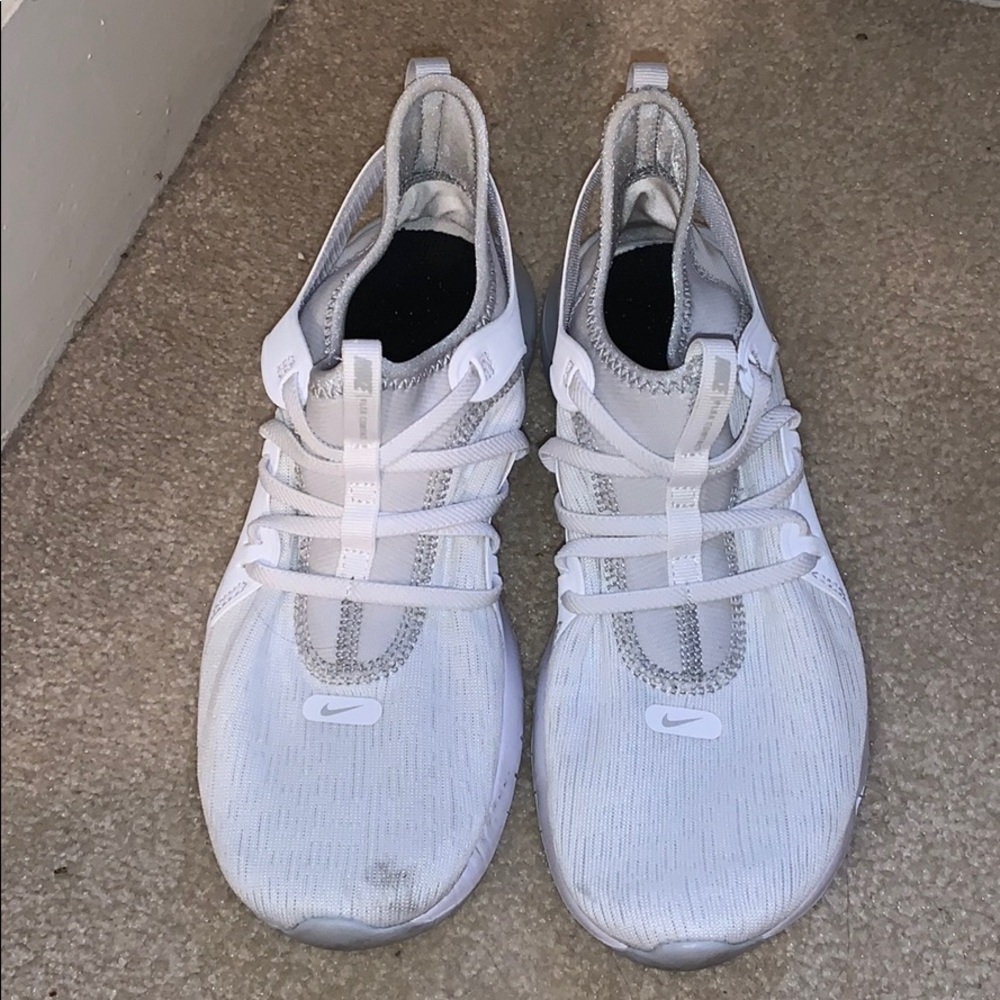 Nike tennis shoes